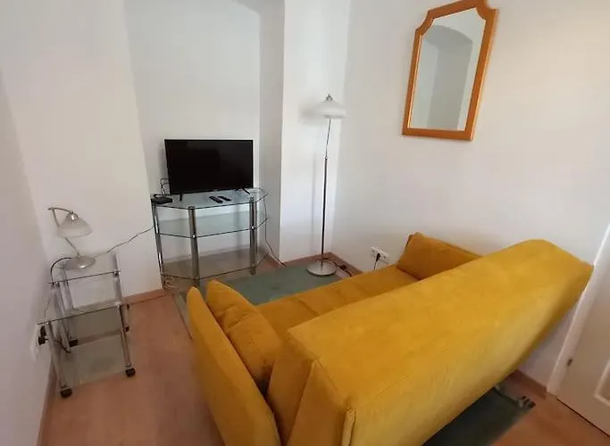 Apartment Altbauwohnung Neu Saniert - Fuer Familien Geeignet Vienna